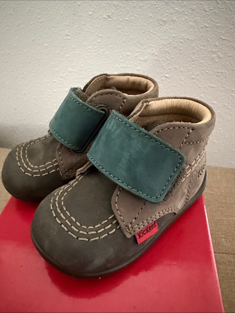 Kickers Bold brown & teal Shoe with velcro strap with Box size 4 baby/toddler